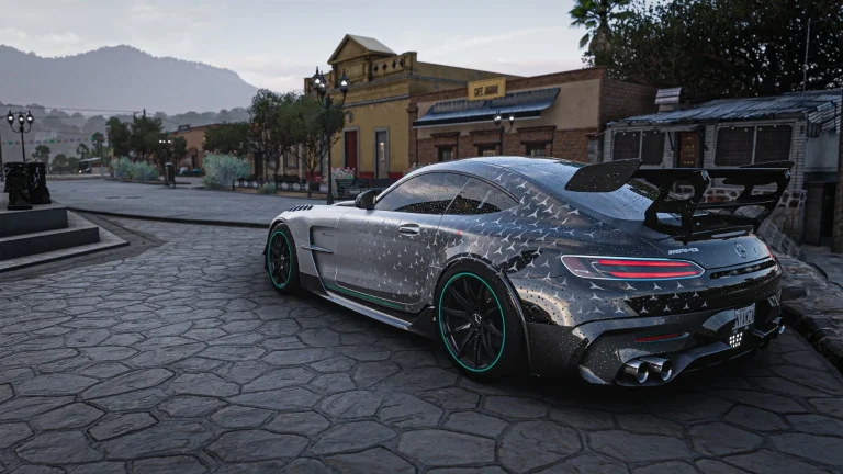 奔驰 AMG GT 星空涂装跑车街景 4K 电脑壁纸