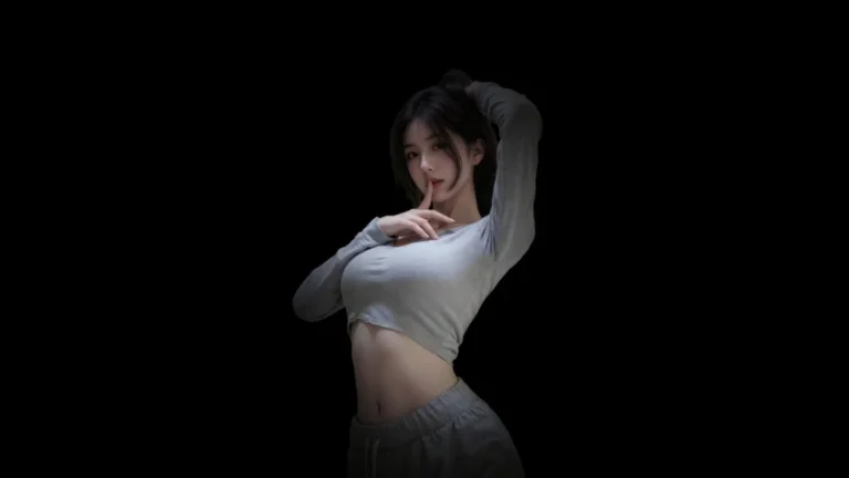 全黑暗背景浅灰短款长袖束脚裤女生清冷手势人像 4K 电脑壁纸