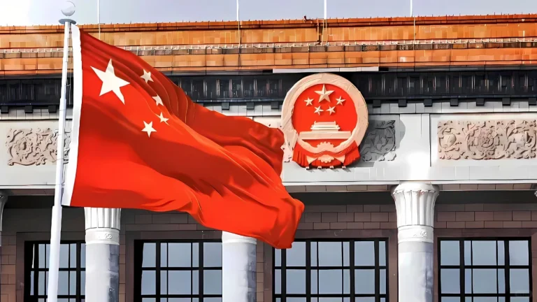 国旗国徽庄严国风爱国唯美高清插画